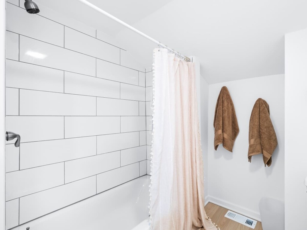 a366f88e eb52 42 S3rAY.jpg