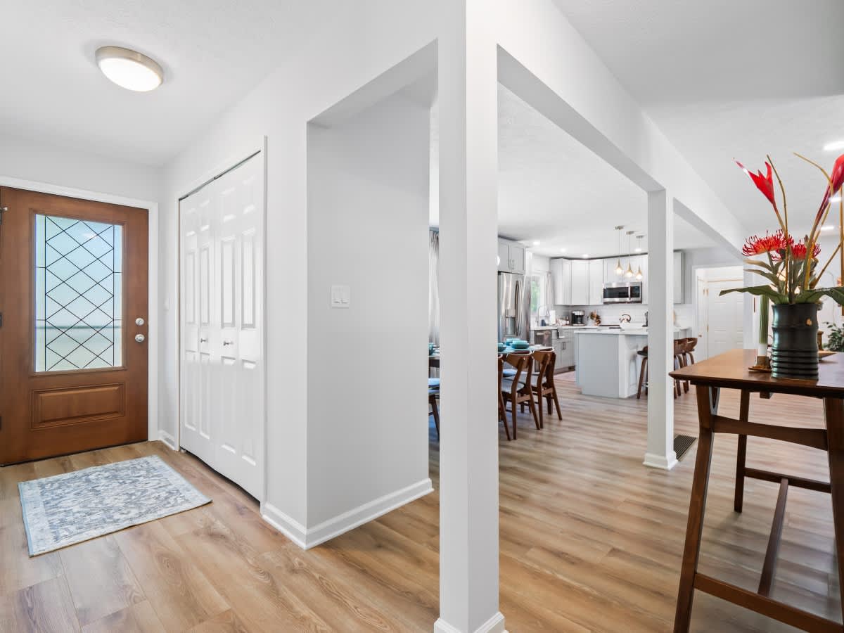 a7179826 58e5 4d lIWnn.jpg