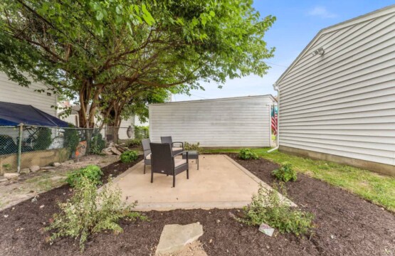 a94404f3 384a 45 TjoPh.jpg