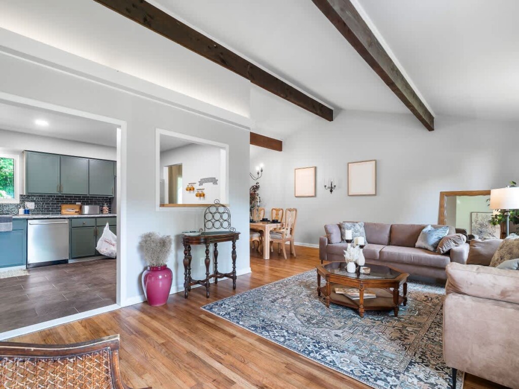 ac676ab7 eedf 4e SO3 k.jpg