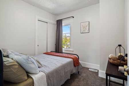 acef56ff c555 4b 9Zqr4.jpg