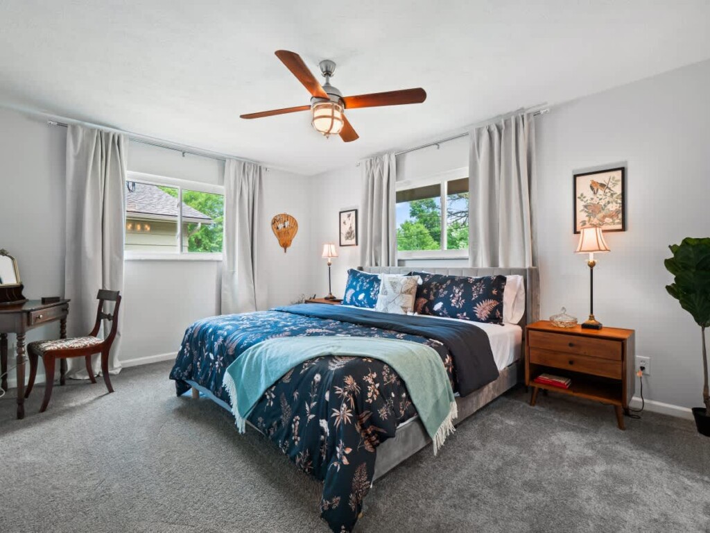 ae5e0d4a 4d72 4f mvHSI.jpg