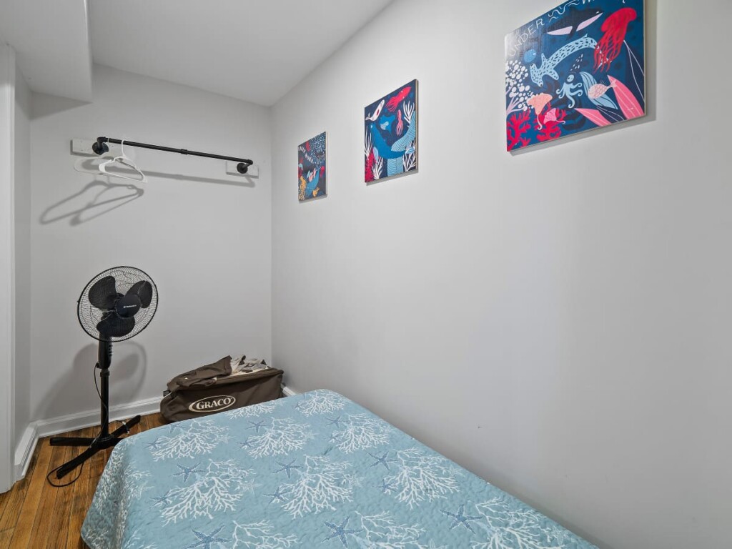 b0ec2d98 0f2b 43 ZbRw8.jpg