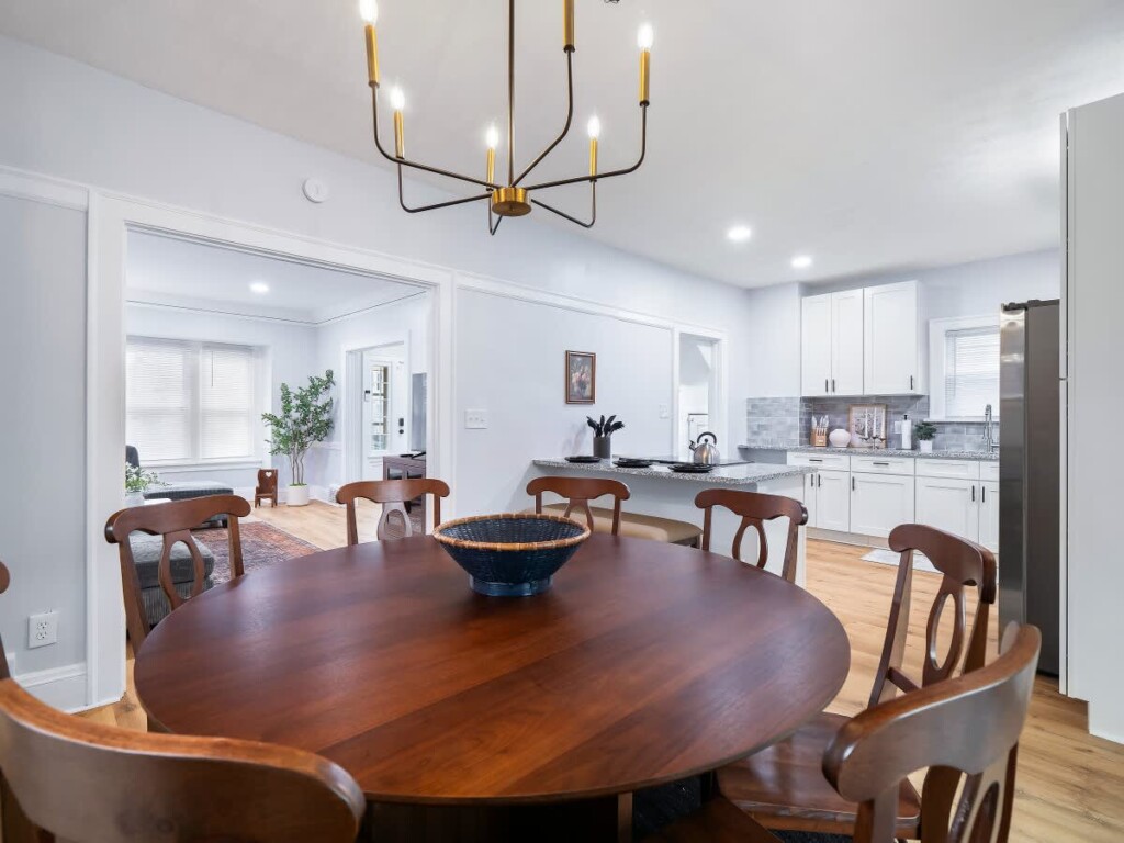 b134f163 a95f 40 tD nn.jpg