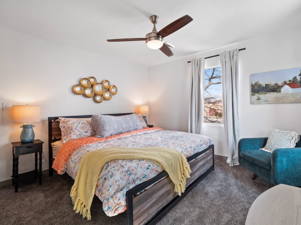 b155bd42 bcc1 4d 7ht 4.jpg