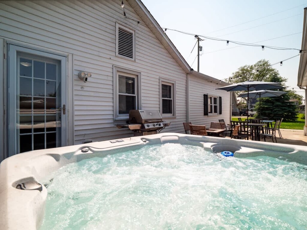 b373f03b 46cf 41 GORUr.jpg