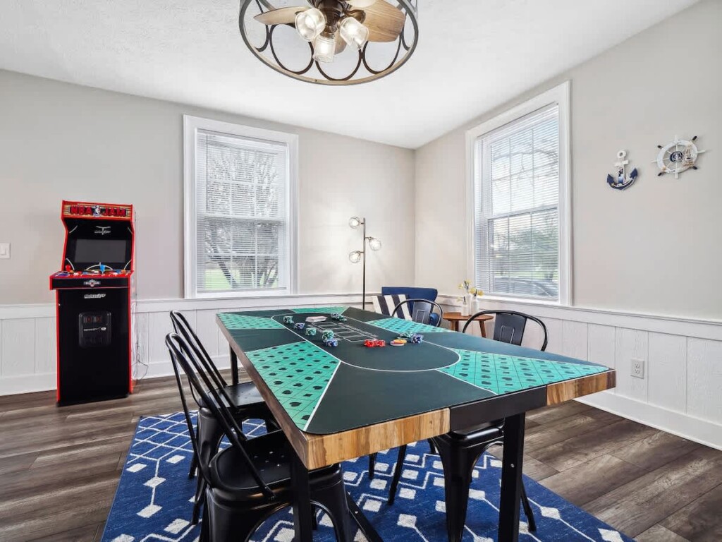 b85a5b39 6110 4b XzIRt.jpg