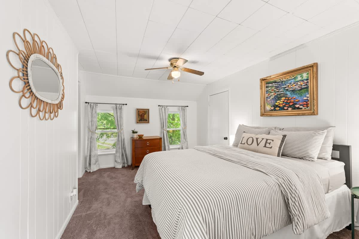 ba4f7c3f 9274 45 mIO54.jpg