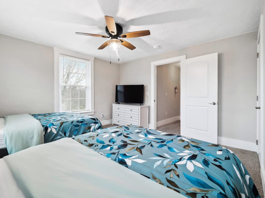 ba52e6ec d238 45 dVIuV.jpg