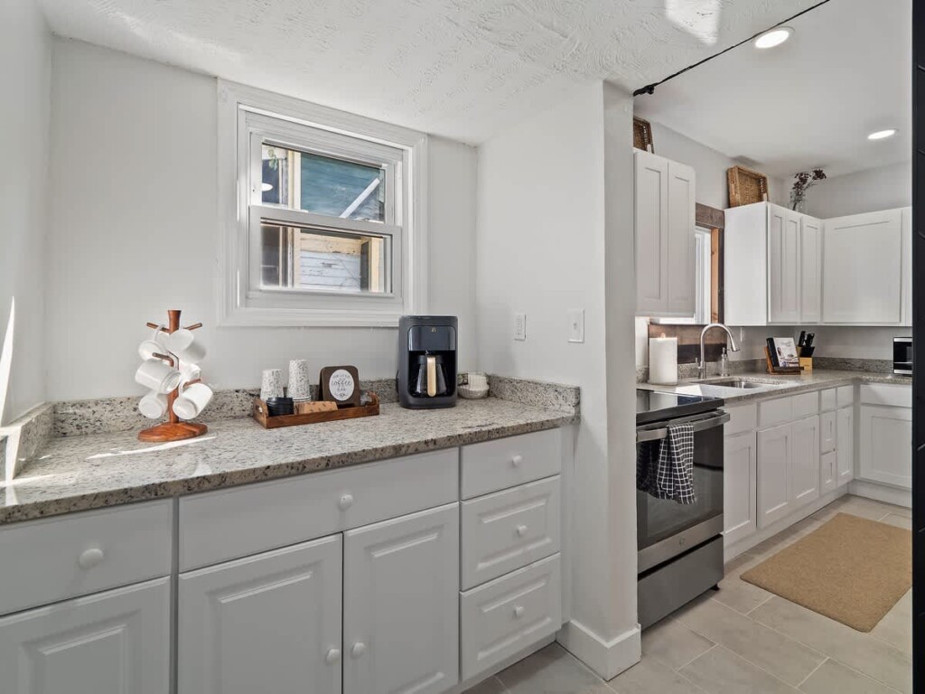 ba567f24 917d 41 Xlx39.jpg