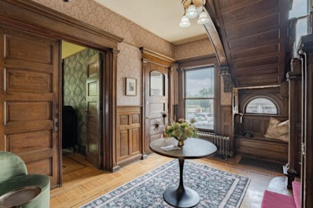 bc4f7aa9 655a 49 heTur.jpg