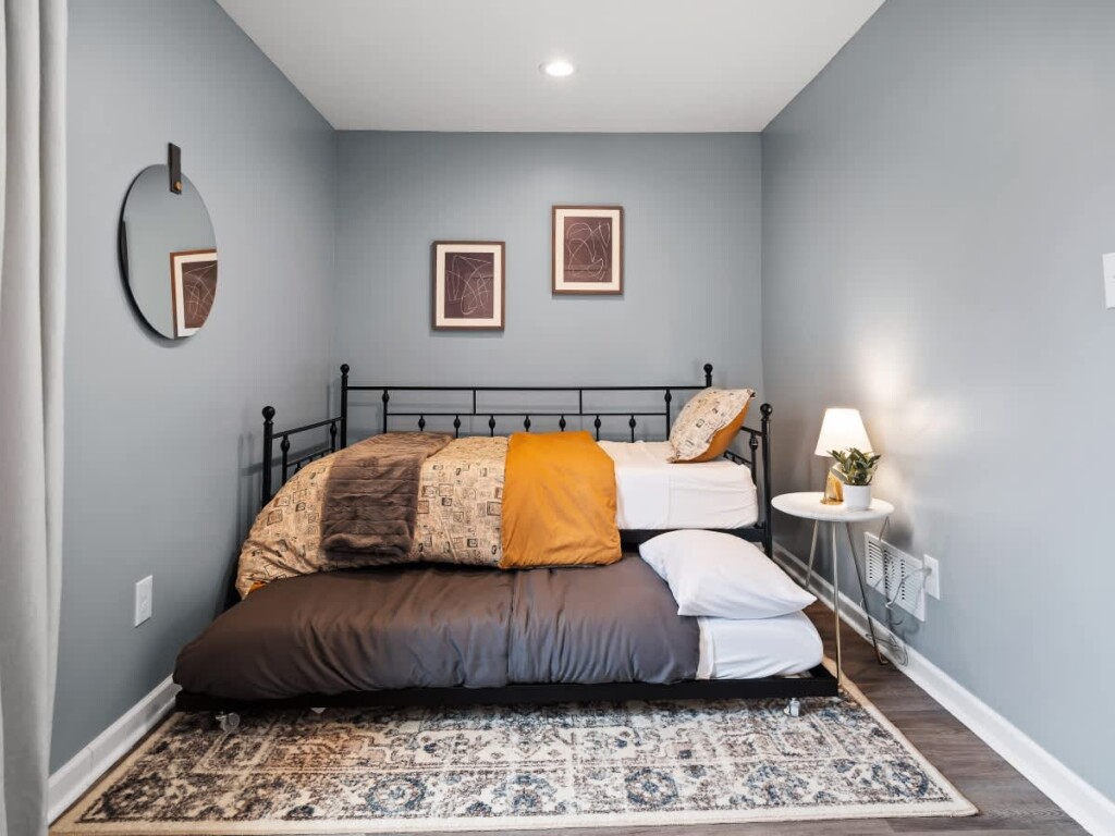 bf92d76e fb18 4a hFRVi.jpg