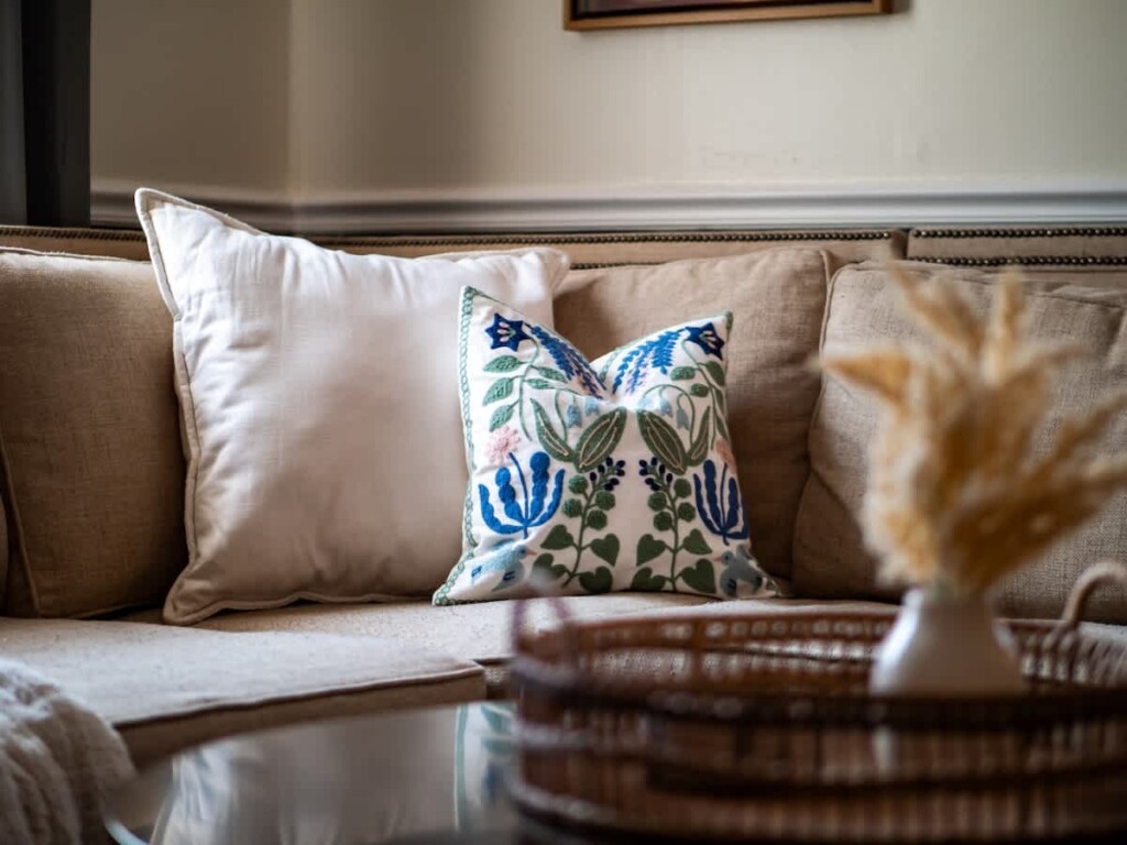 c27d29b1 7aef 4f pCnC2.jpg