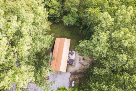 c2de036f 8b56 4d k7ndM.jpg