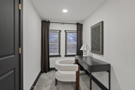 c3274da6 bda4 4f G168o.jpg