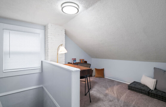 c41671f4 f900 46 n5y9m.jpg