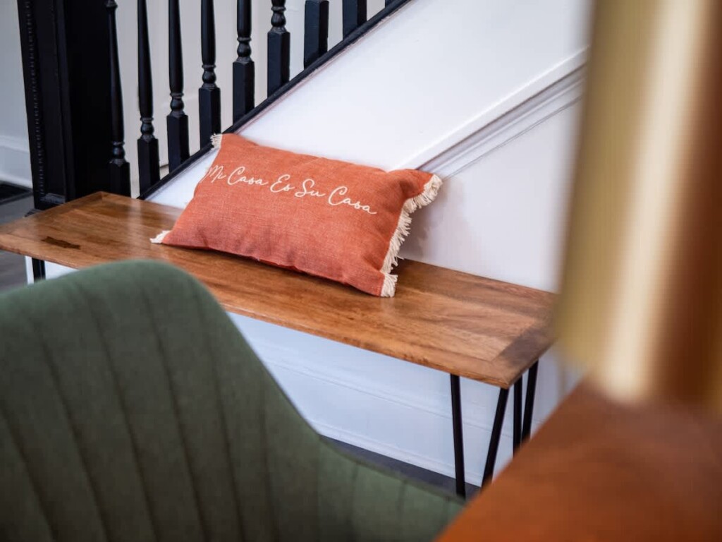 c6d8057b 4b02 45 Tj3Oa.jpg