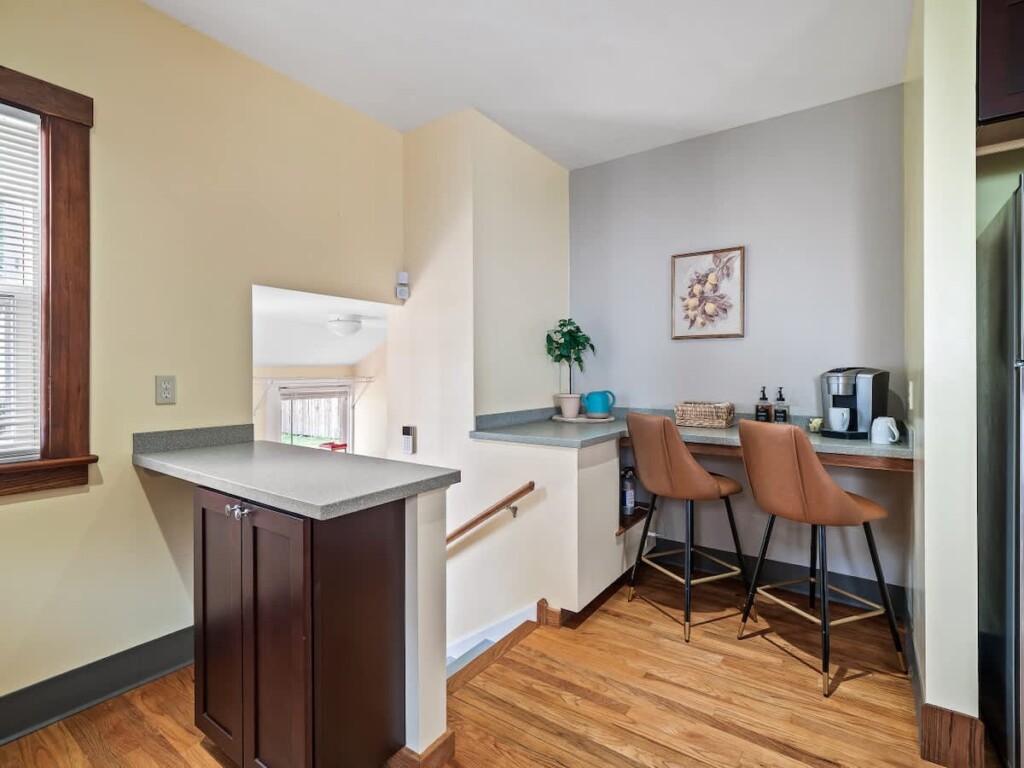 c702ae90 1ed2 42 hwAp8.jpg