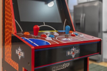 c8edeeb2 b723 49 RW08 .jpg