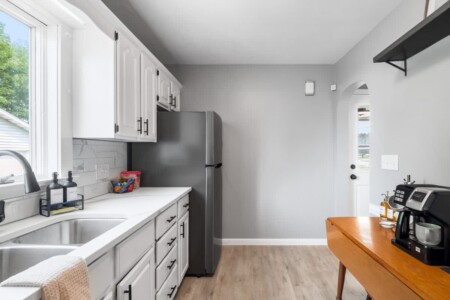 c8f277de 14e7 4a 6f79H.jpg