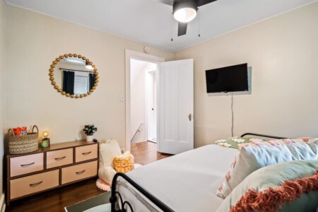 cae62835 77c3 42 69u .jpg