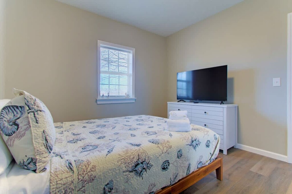 cde8001b aa54 42 3Cydx.jpg