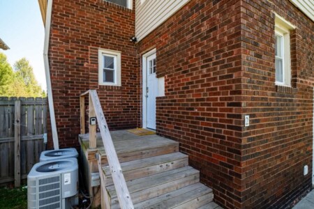 d278e2fa 87a7 43 aoBLO.jpg