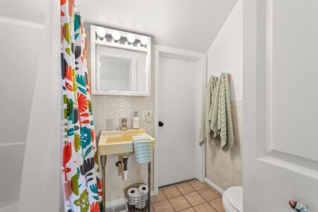 db35d674 ec7c 4f 9PLJD.jpg