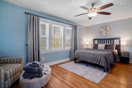 de1fef6c 8693 4f KSU40.jpg