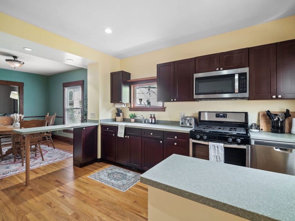 e03391f5 a09e 44 z9Io8.jpg