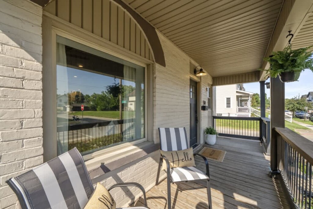 e10974bb 4f68 42 0qRE4.jpg