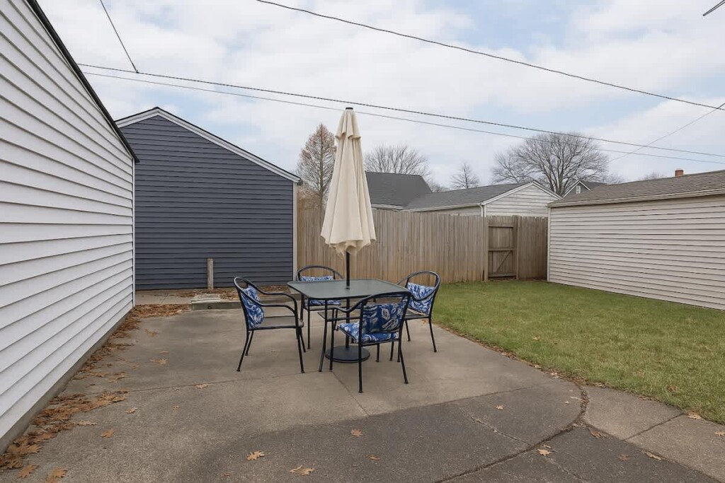 e11508bd cc4a 48 VQTNq.jpg