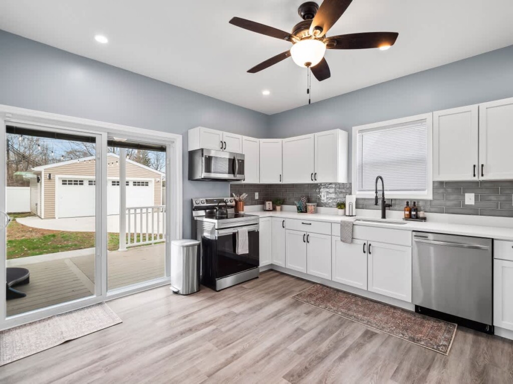 e4a52058 8938 4a oeQw4.jpg