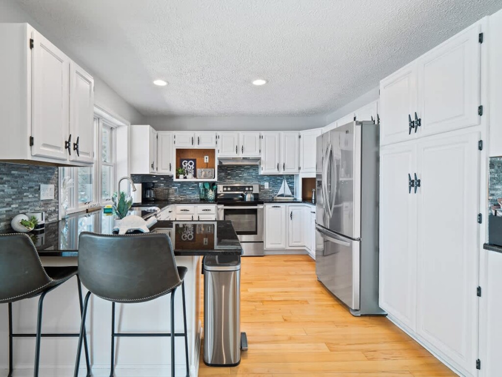 e57f4406 b2a3 47 KsobL.jpg