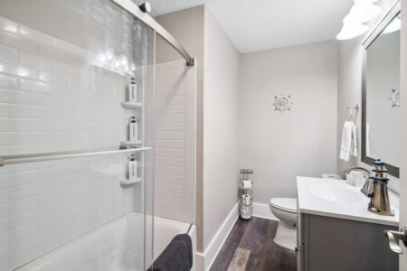 ea1b43cc 7273 40 Ec HY.jpg