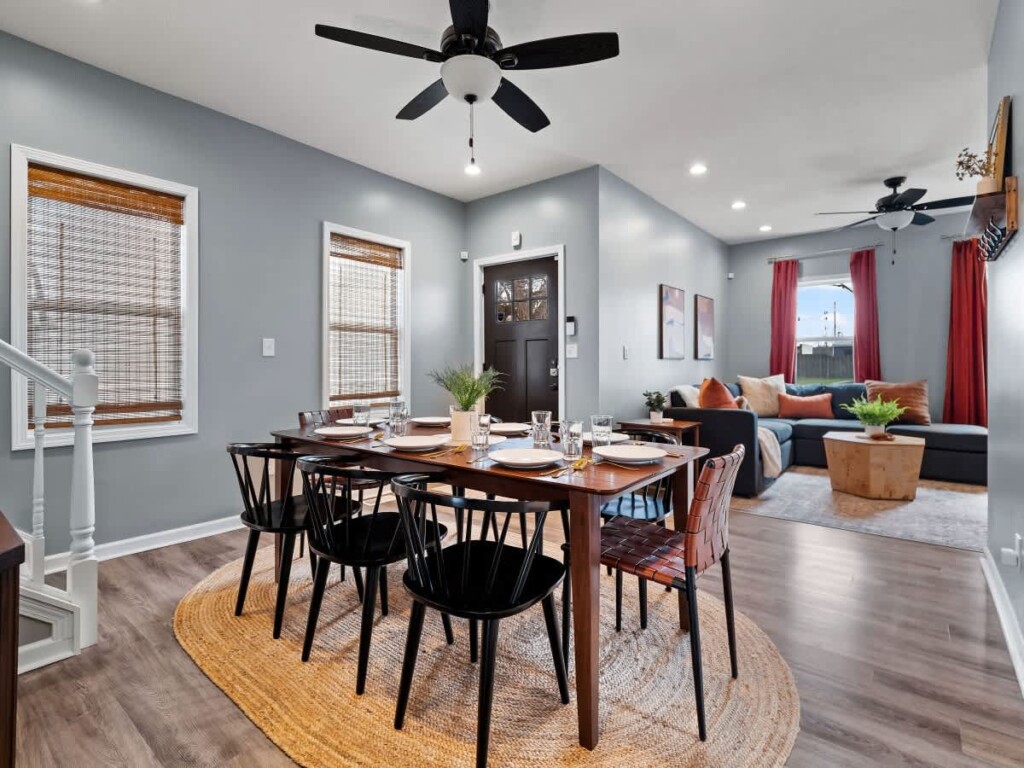 ed9cee08 911a 49 CxAwC.jpg