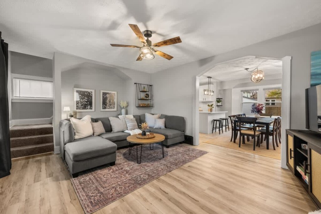 efd1c674 dd7a 45 VLdMJ.jpg