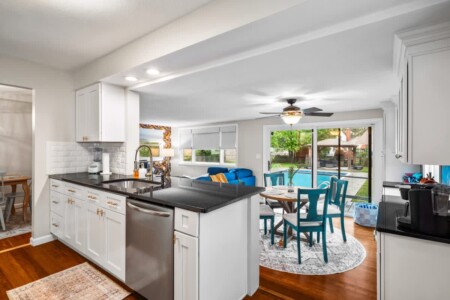 f216434d dc6d 46 j8Ywp.jpg