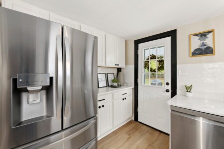 f26b8ede a0a6 4c ecVXZ.jpg