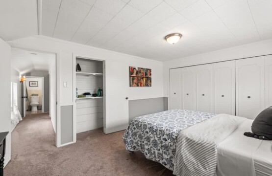 f31d4a3e bc51 4c KNsfi.jpg