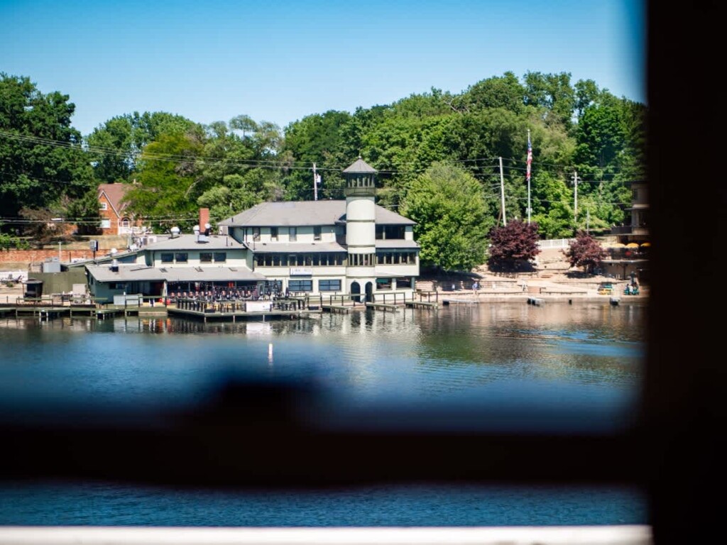 f32c38b4 efec 4d V9AxX.jpg