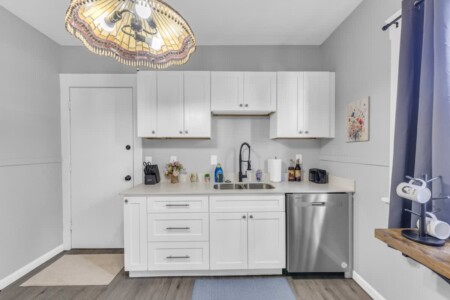 f3bb39c0 5525 4c k6vu1.jpg