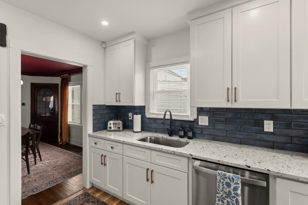 f5edf87a 4034 4b 96yKT.jpg