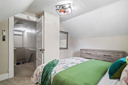 f600e852 f131 4b XE8.jpg