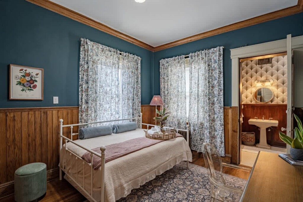 fc84de10 17c7 4a 67MqV.jpg