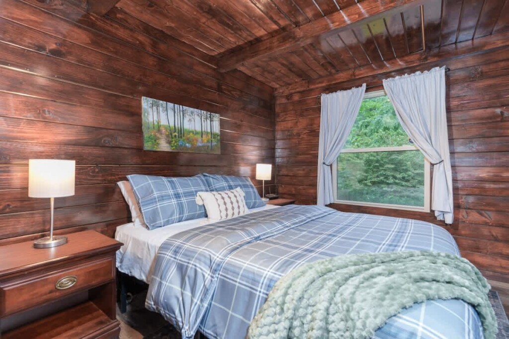 0128dea1 73a1 46 3UmOO 1