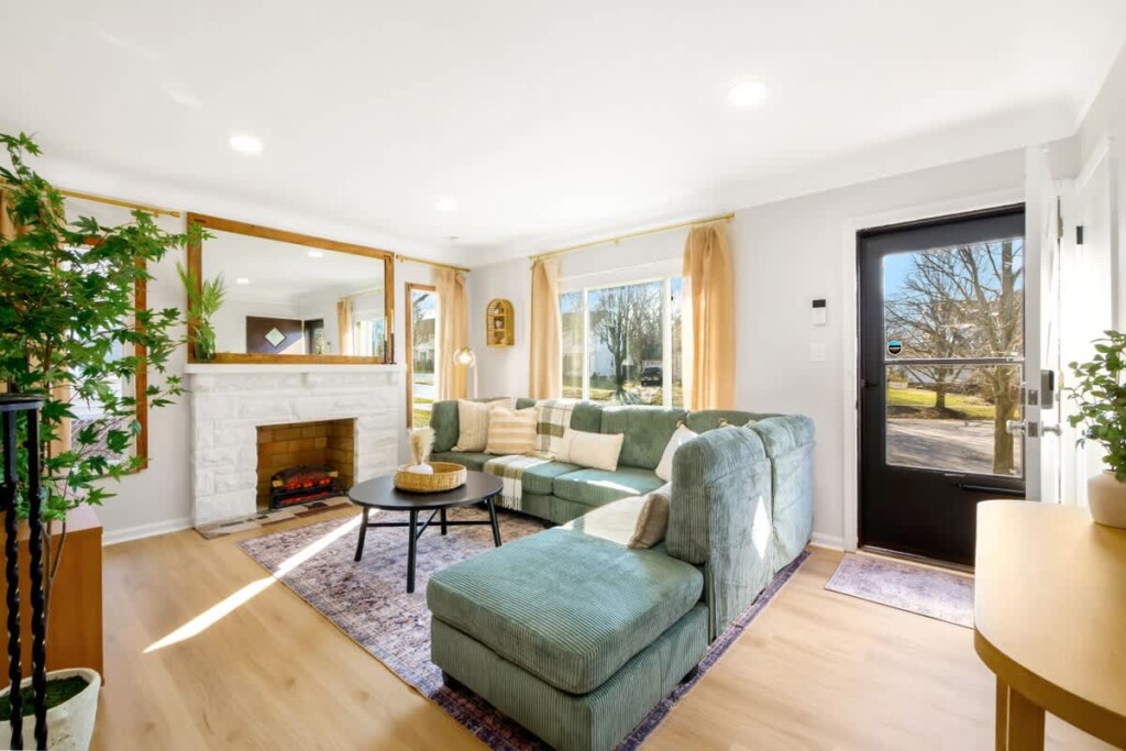 01920ba9 9f54 4e mBwr0 1