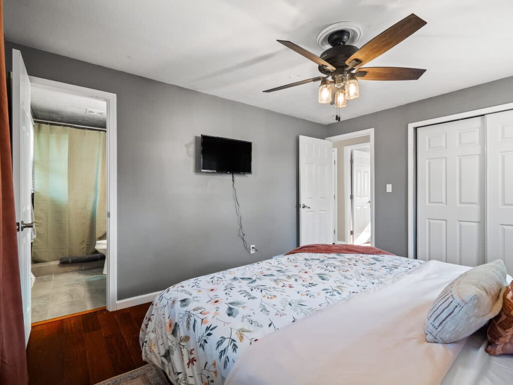 04a07b63 9041 41 HkX4O