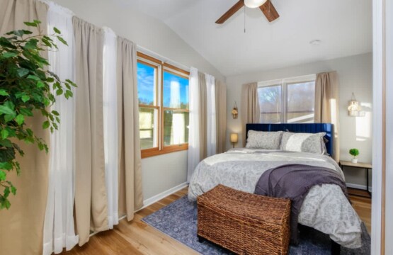 088c83d2 279c 42 k4kGM