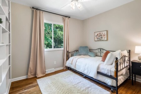 08f9c79e 33d1 42 n7zL2